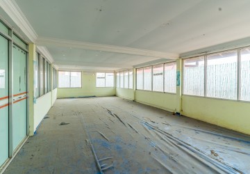 880 Sqm Commercial Space For Rent - Toul Tum Poung 1, Phnom Penh thumbnail