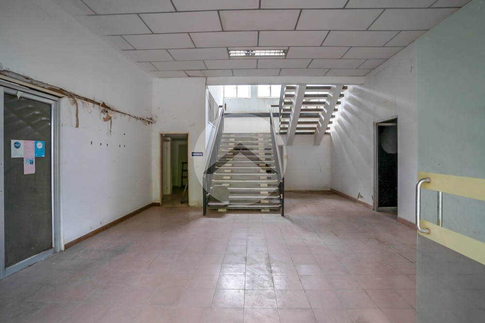 Prime Location 7,551 Sqm Land and Building For Rent - Monorom, Phnom Penh - Image 10