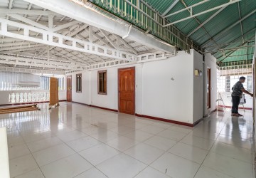 577 Sqm Commercial Villa For Rent - BKK1, Phnom Penh thumbnail