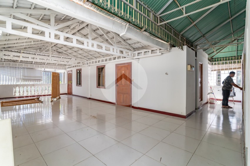 577 Sqm Commercial Villa For Rent - BKK1, Phnom Penh