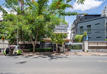 577 Sqm Commercial Villa For Rent - BKK1, Phnom Penh thumbnail