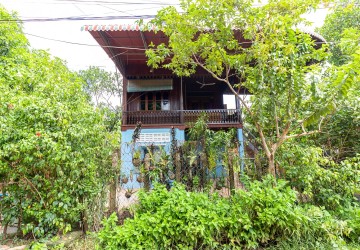 3 Bedroom Wooden House For Rent - Sala Kamreuk, Siem Reap thumbnail