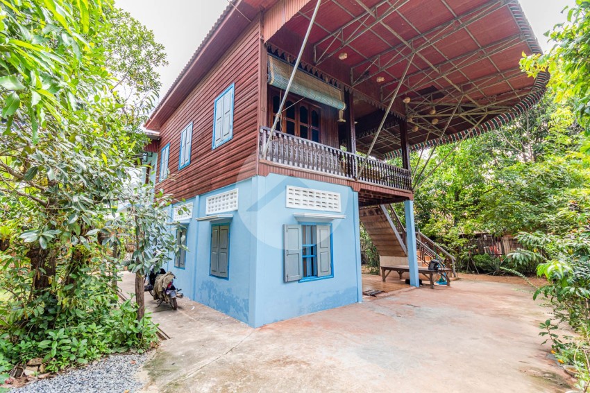 3 Bedroom Wooden House For Rent - Sala Kamreuk, Siem Reap