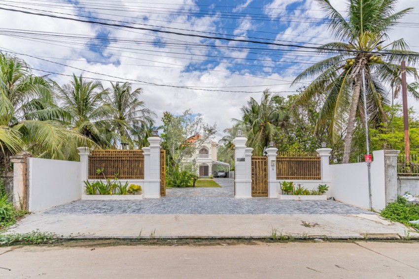 3 Bedroom Villa For Rent - Prek Eng, Chba Ampov, Phnom Penh