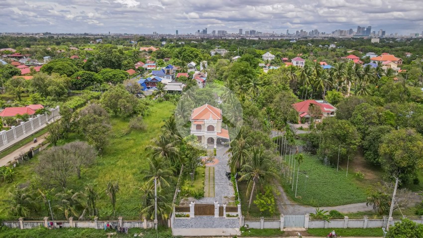 3 Bedroom Villa For Rent - Prek Eng, Chba Ampov, Phnom Penh