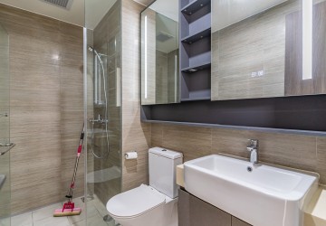 2 Bedroom Condo For Rent - The Peak , Tonle Bassac, Phnom Penh thumbnail