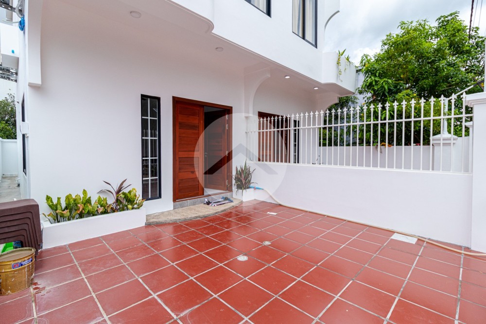 2 Bedroom Villa For Rent - Kouk Chak, Siem Reap - Image 24