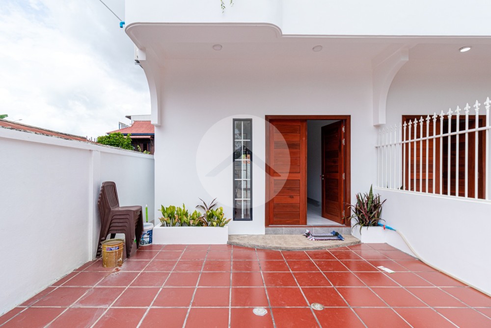 2 Bedroom Villa For Rent - Kouk Chak, Siem Reap - Image 2