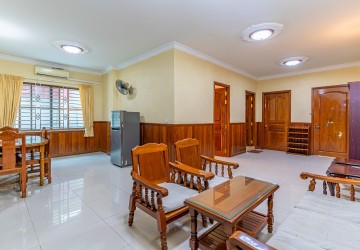 2 Bedroom Apartment For Rent - BKK1, Phnom Penh thumbnail