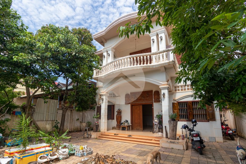 5 Bedroom House For Rent - Svay Dangkum, Siem Reap