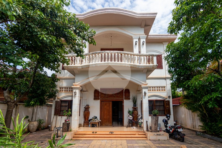 5 Bedroom House For Rent - Svay Dangkum, Siem Reap