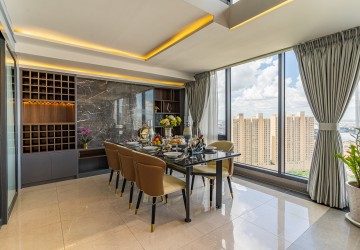 3 Bedroom Triplex Penthouse For Rent - The Penthouse Residence, Tonle Bassac, Phnom Penh thumbnail