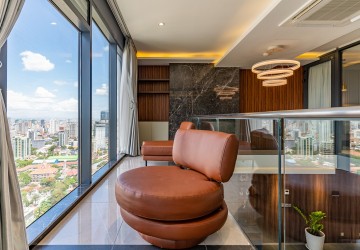 3 Bedroom Triplex Penthouse For Rent - The Penthouse Residence, Tonle Bassac, Phnom Penh thumbnail