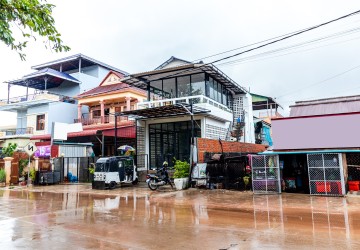 90 Sqm Commercial Space For Rent - Sala Kamreuk, Siem Reap thumbnail