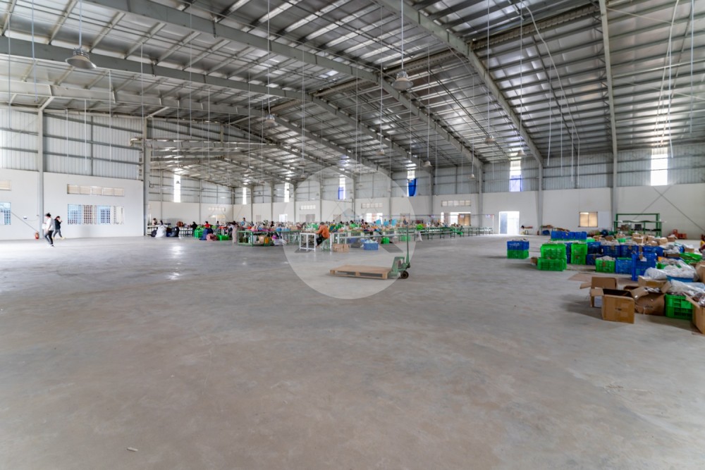 2,377.5 Sqm Warehouse For Rent - Por Sen Chey, Phnom Penh - Image 3