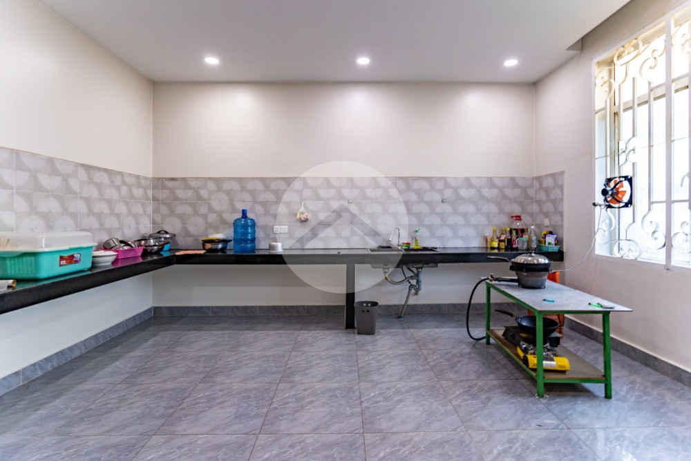2,377.5 Sqm Warehouse For Rent - Por Sen Chey, Phnom Penh - Image 14