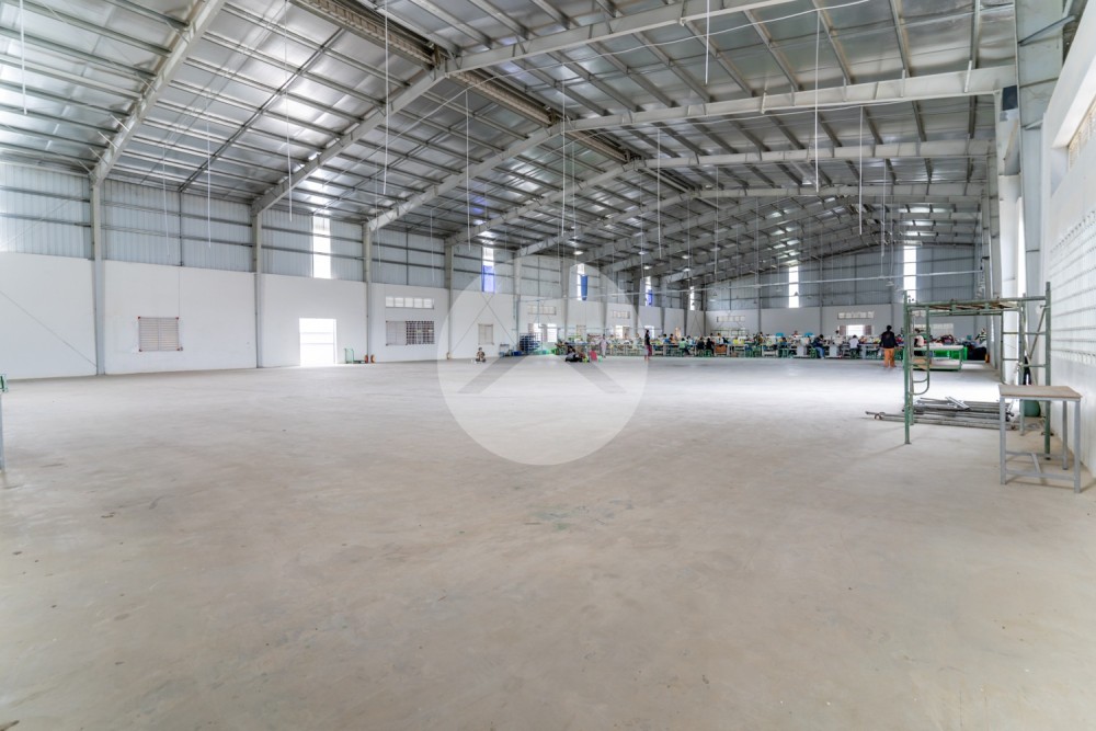 2,377.5 Sqm Warehouse For Rent - Por Sen Chey, Phnom Penh - Image 4