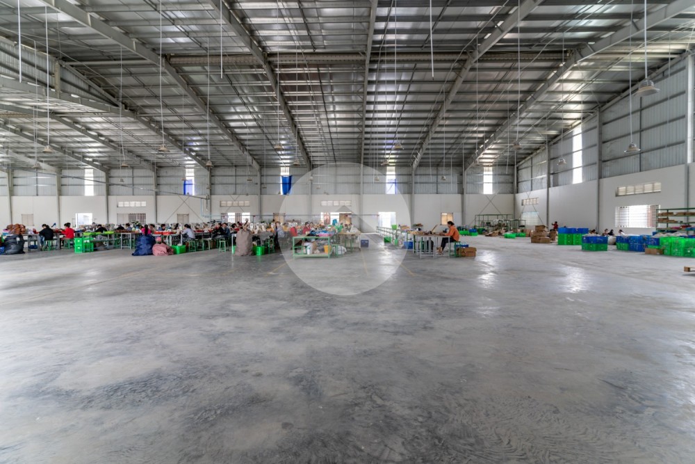 2,377.5 Sqm Warehouse For Rent - Por Sen Chey, Phnom Penh - Image 2