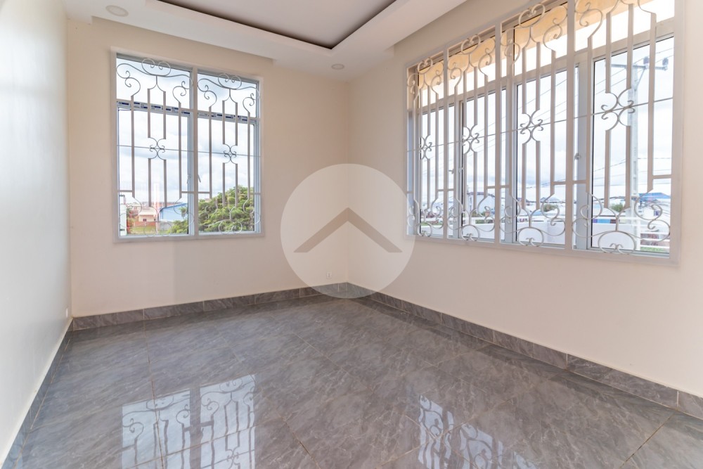2,377.5 Sqm Warehouse For Rent - Por Sen Chey, Phnom Penh - Image 10