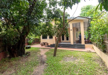 3 Bedroom House For Rent - Slor Kram, Siem Reap thumbnail