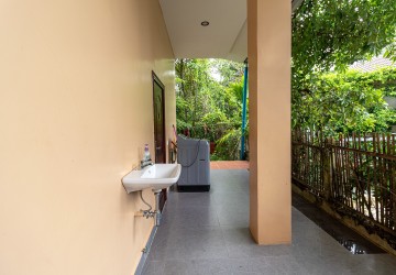 3 Bedroom House For Rent - Slor Kram, Siem Reap thumbnail