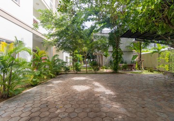 1 Bedroom Apartment For Rent - Svay Dangkum, Siem Reap thumbnail