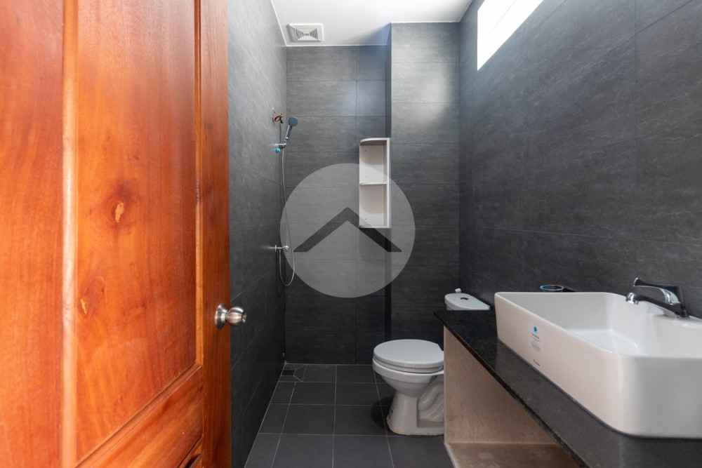 1 Bedroom Apartment For Rent - Svay Dangkum, Siem Reap - Image 11
