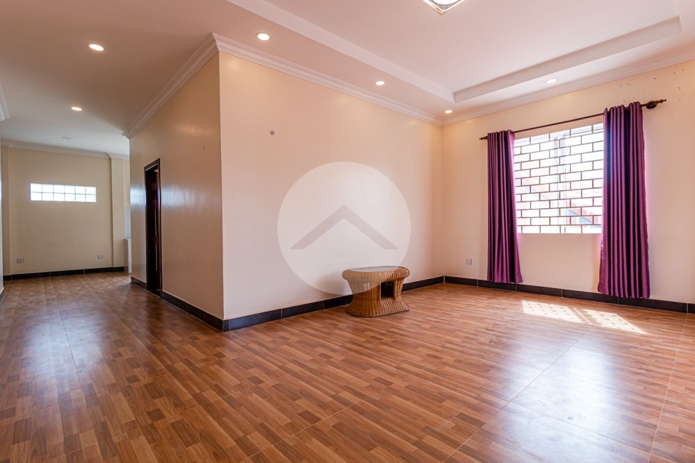 3 Bedroom Apartment For Rent - Svay Dangkum, Siem Reap - Image 3