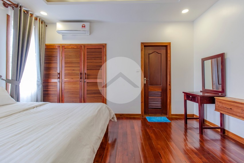 8 Bedroom Commercial Villa For Rent - Sala Kamreuk, Siem Reap