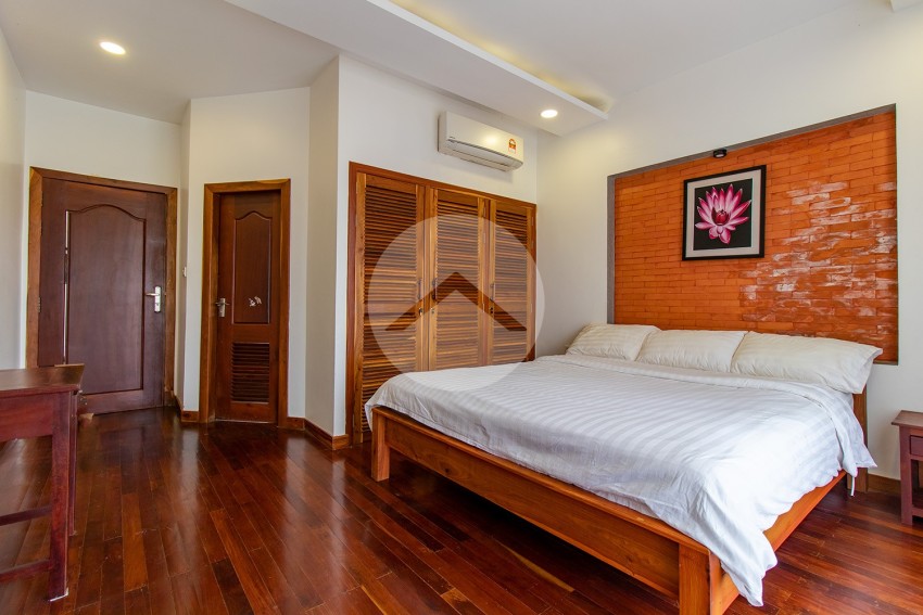 8 Bedroom Commercial Villa For Rent - Sala Kamreuk, Siem Reap