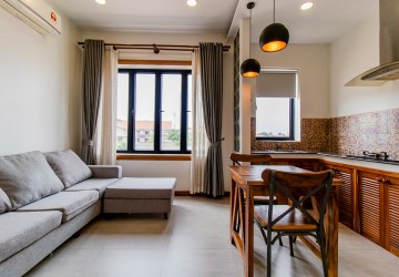 8 Bedroom Commercial Villa For Rent - Sala Kamreuk, Siem Reap thumbnail