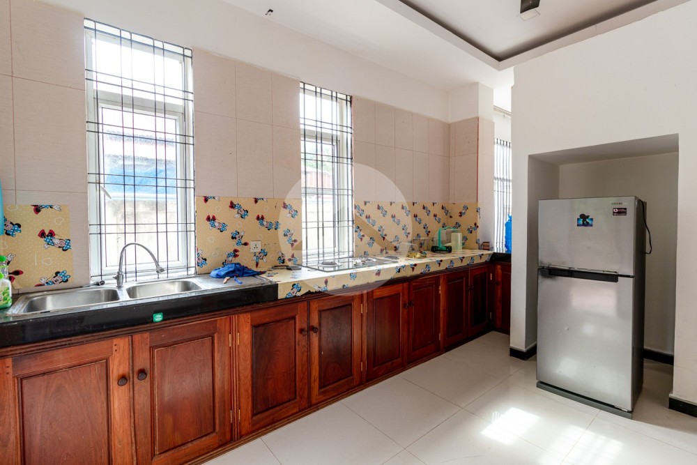 4 Bedroom House For Rent - Svay Dangkum, Siem Reap - Image 5