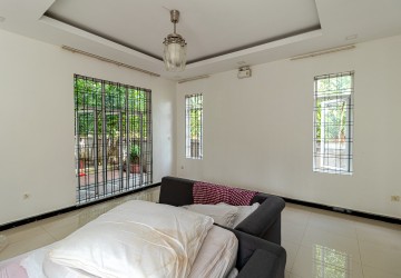 4 Bedroom House For Rent - Svay Dangkum, Siem Reap thumbnail