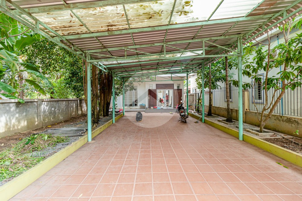 4 Bedroom House For Rent - Svay Dangkum, Siem Reap - Image 20