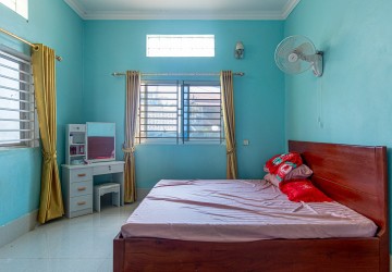4 Bedroom Villa For Rent - Sangkat Siem Reap, Siem Reap thumbnail