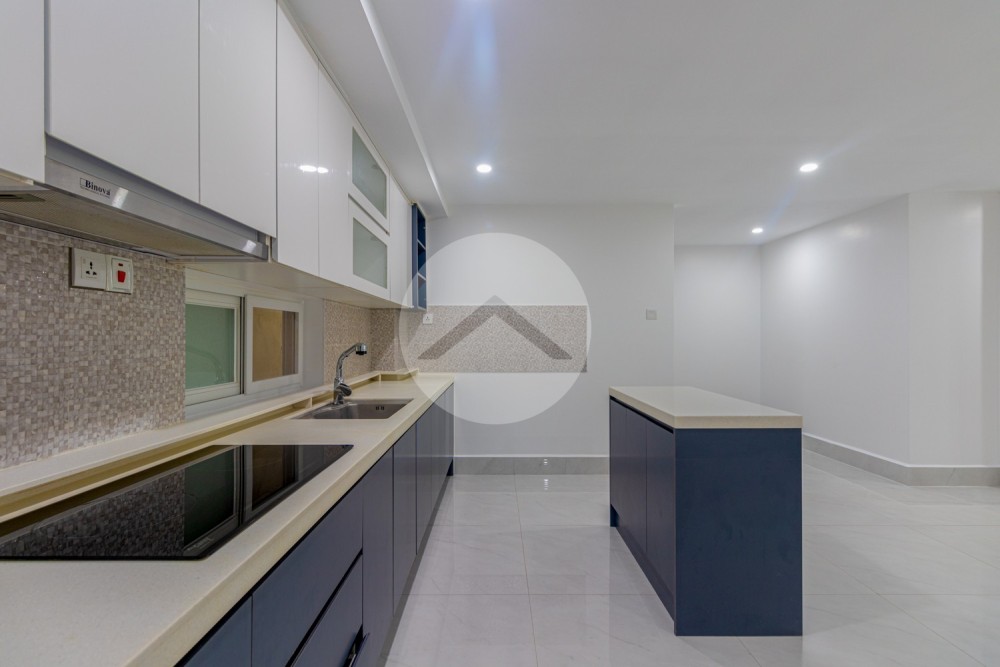 3 Bedroom Condo For Rent - Svay Dangkum, Siem Reap - Image 11