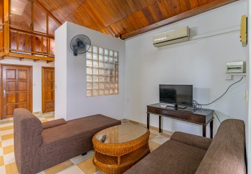 2 Bedroom Apartment For Rent - Tonle Bassac, Phnom Penh thumbnail