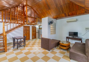 2 Bedroom Apartment For Rent - Tonle Bassac, Phnom Penh thumbnail