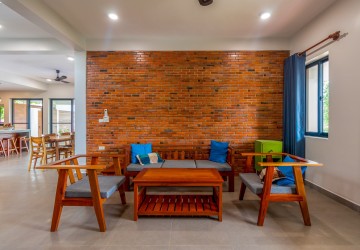 4 Bedroom Villa For Sale - Sala Kamreuk, Siem Reap thumbnail