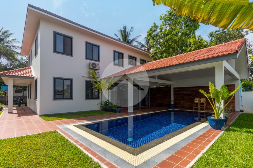 4 Bedroom Villa For Sale - Sala Kamreuk, Siem Reap