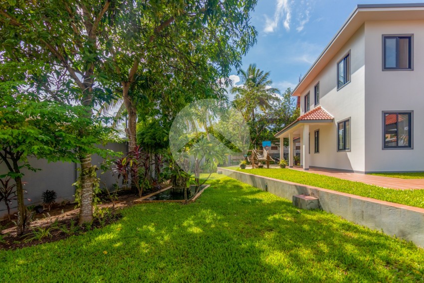 4 Bedroom Villa For Sale - Sala Kamreuk, Siem Reap