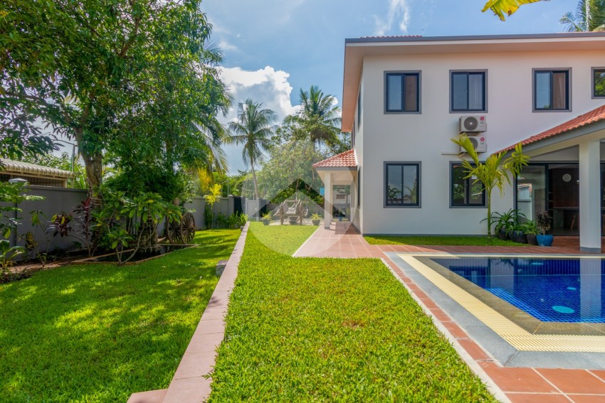 4 Bedroom Villa For Sale - Sala Kamreuk, Siem Reap