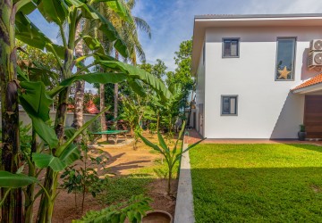 4 Bedroom Villa For Sale - Sala Kamreuk, Siem Reap thumbnail