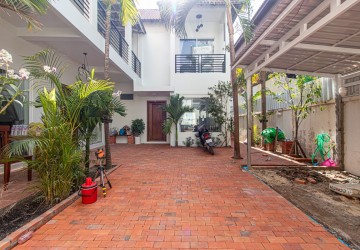 5 Unit Apartment Building For Sale - Svay Dangkum, Siem Reap thumbnail