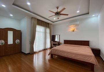 3 Bedroom Villa For Rent - Sala Kamreuk, Siem Reap thumbnail