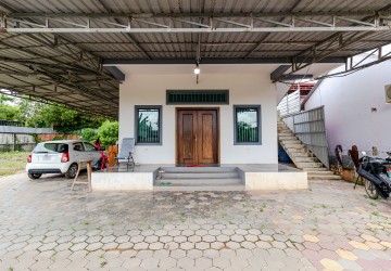 2 Bedroom House For Rent - Kouk Chak, Siem Reap thumbnail