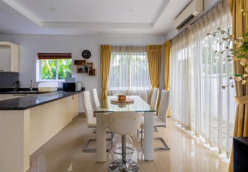 3 Bedroom Villa For Rent - Sra Ngae, Siem Reap thumbnail