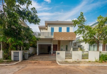 3 Bedroom Villa For Rent - Sra Ngae, Siem Reap thumbnail