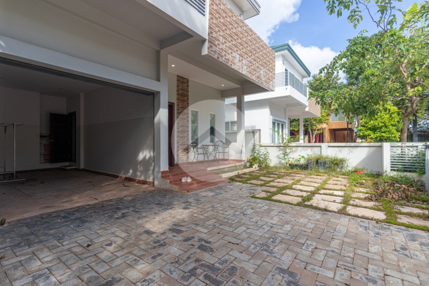 3 Bedroom Villa For Rent - Sra Ngae, Siem Reap