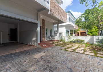 3 Bedroom Villa For Rent - Sra Ngae, Siem Reap thumbnail